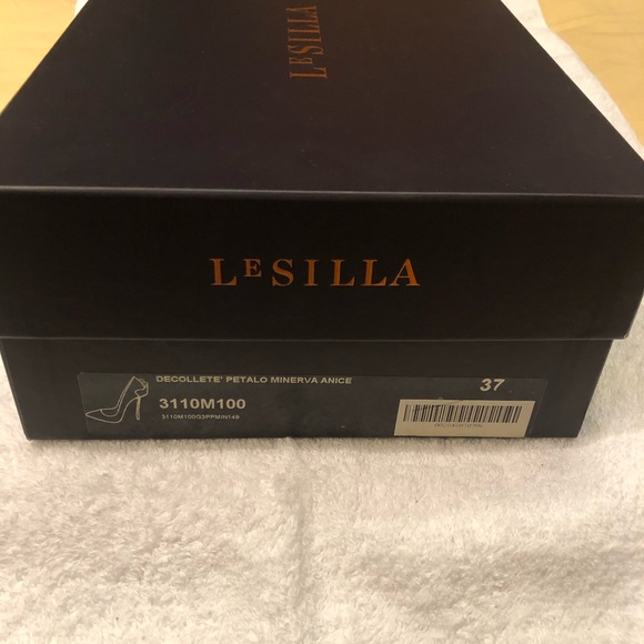 Le Silla Petalo Heels - Picture 6 of 8